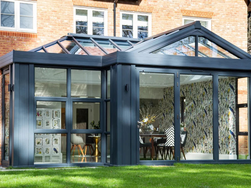 Aluminium Internal Doors and Screens