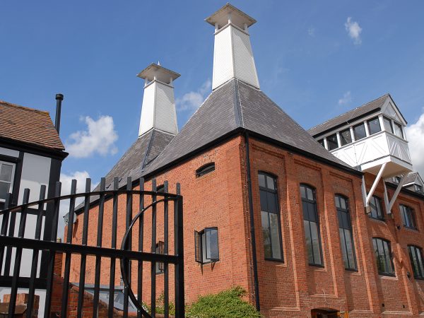 AluK Aluminium Windows near me